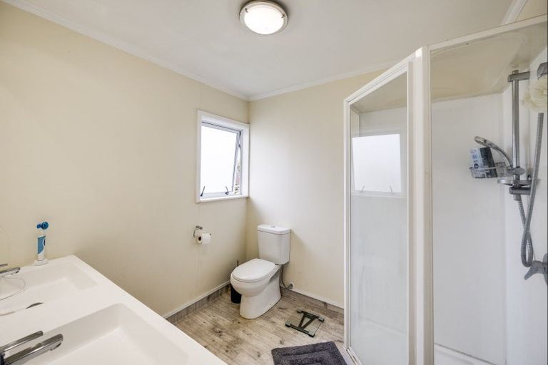 Photo of property in 20 Cortes Crescent, Flaxmere, Hastings, 4120