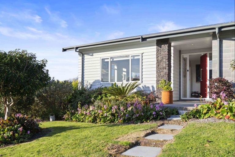 Photo of property in 14 Stonedale Drive, Pukekohe, 2120
