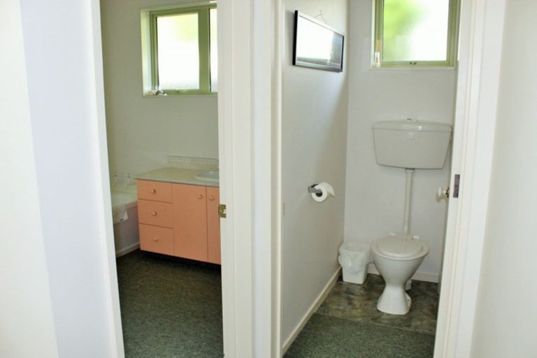 Photo of property in 8 Dalhousie Place, Te Anau, 9600