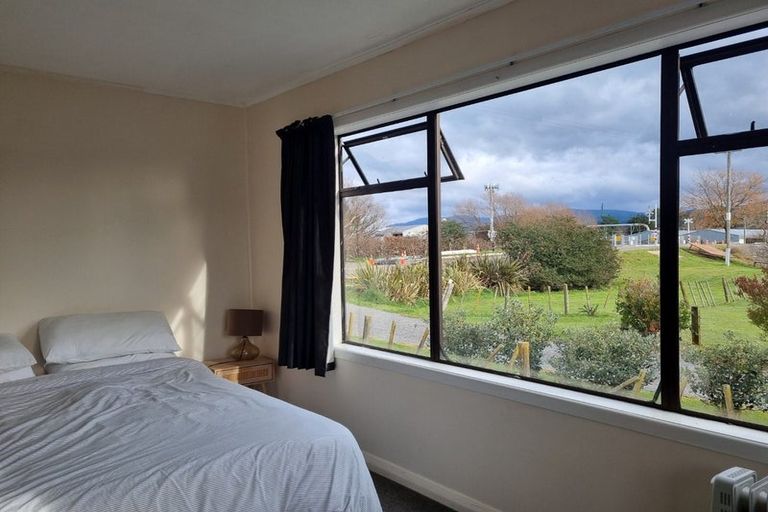 Photo of property in 82 Brooklyn Road, Carterton, 5713