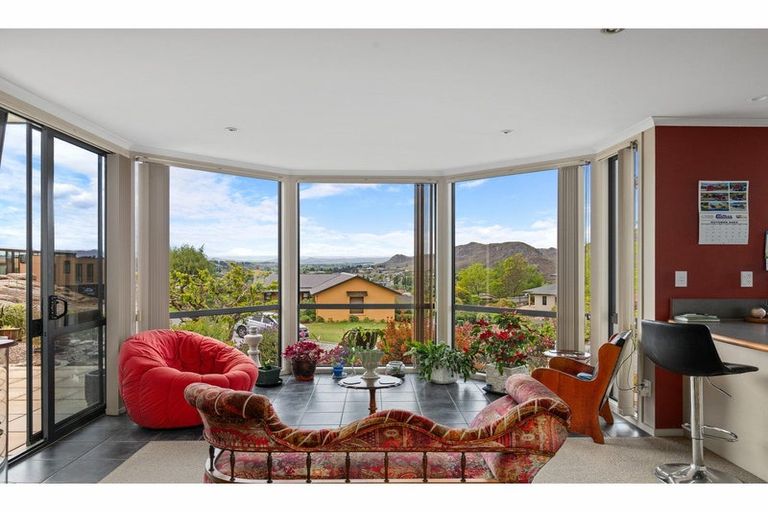 Photo of property in 21 Bodkin Road, Bridge Hill, Alexandra, 9320