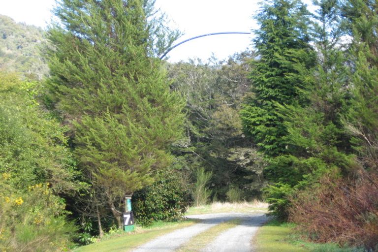 Photo of property in 7 Dawes Street, Blackball, 7804