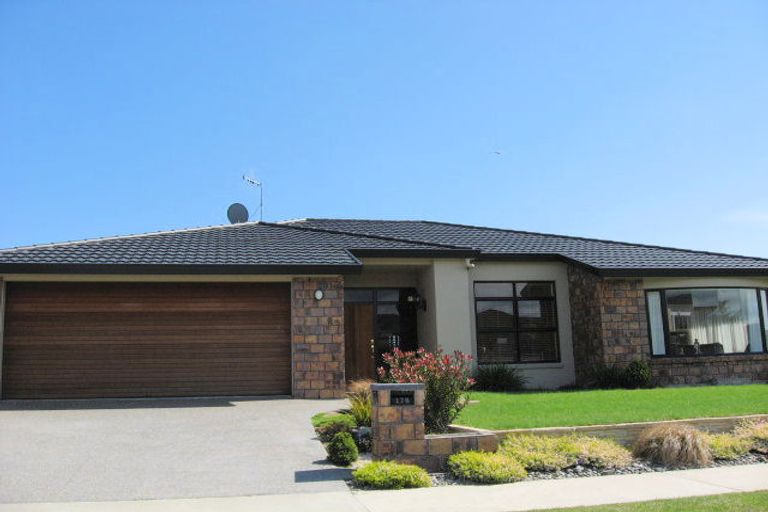 Photo of property in 178 Milne Drive, Paraparaumu, 5032