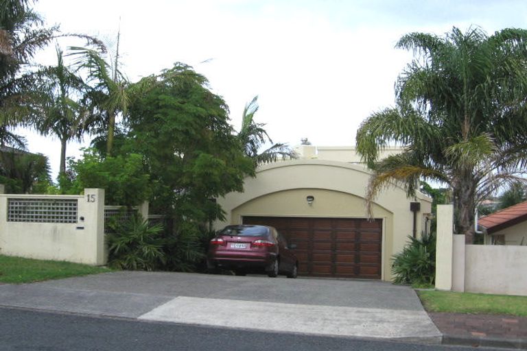 Photo of property in 15 Reflection Drive, West Harbour, Auckland, 0618
