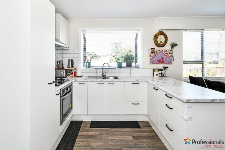 Photo of property in 3 Hill Road, Papatoetoe, Auckland, 2025