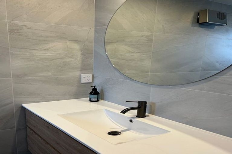 Photo of property in 37 Canon Street, St Albans, Christchurch, 8014