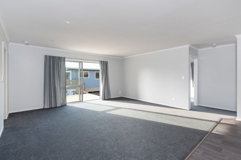 Photo of property in 1145a Heaphy Terrace, Fairfield, Hamilton, 3214