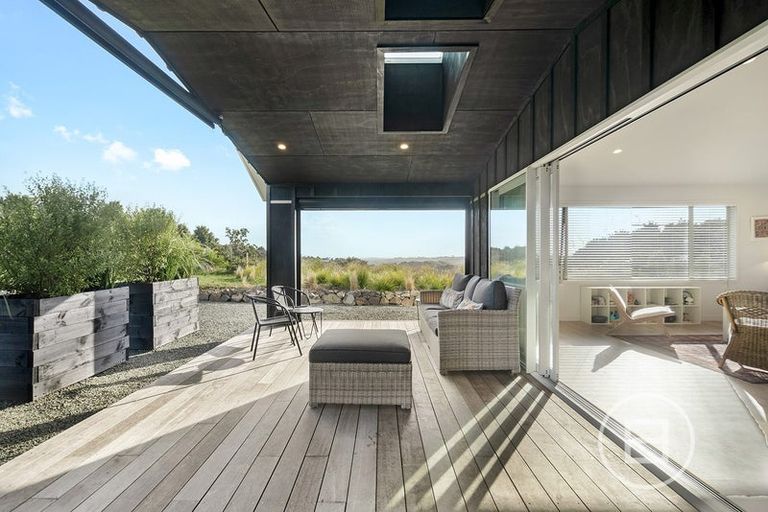 Photo of property in 419 Cames Road, Kaiwaka, Wellsford, 0975