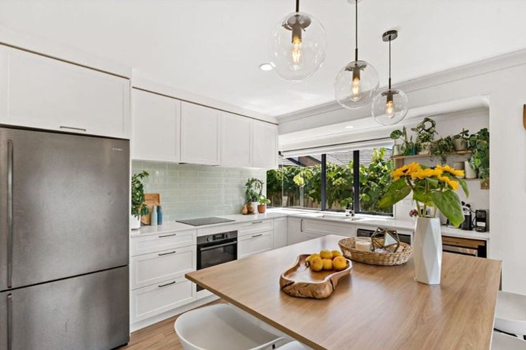 Photo of property in 13 Sunset Drive, Pukekohe, 2120