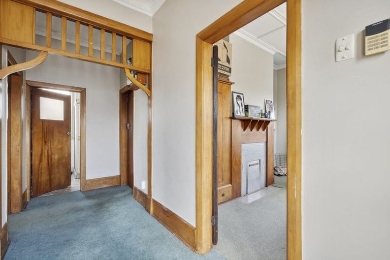Photo of property in 12 Hargest Crescent, Saint Kilda, Dunedin, 9012