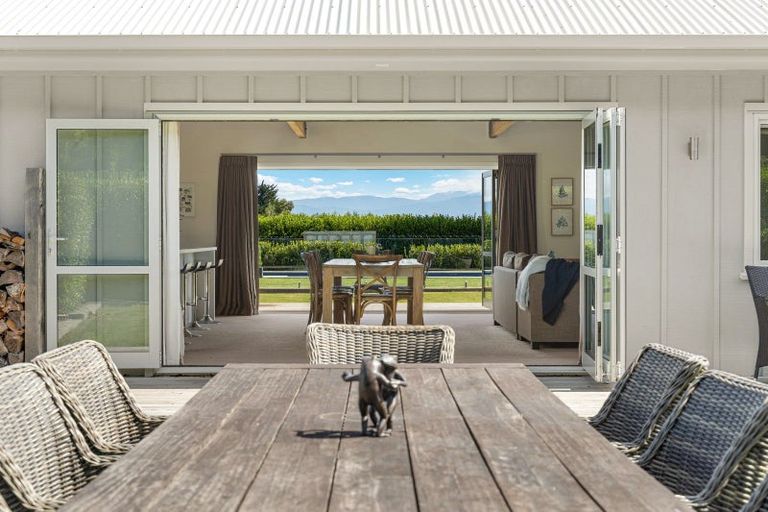 Photo of property in 57 Oxford Street, Martinborough, 5711