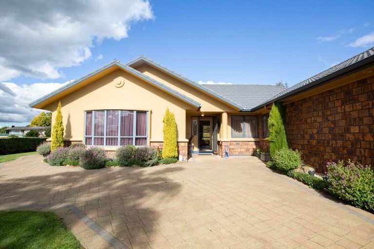 Photo of property in 5 Holmwood Park Drive, Morrinsville, 3300