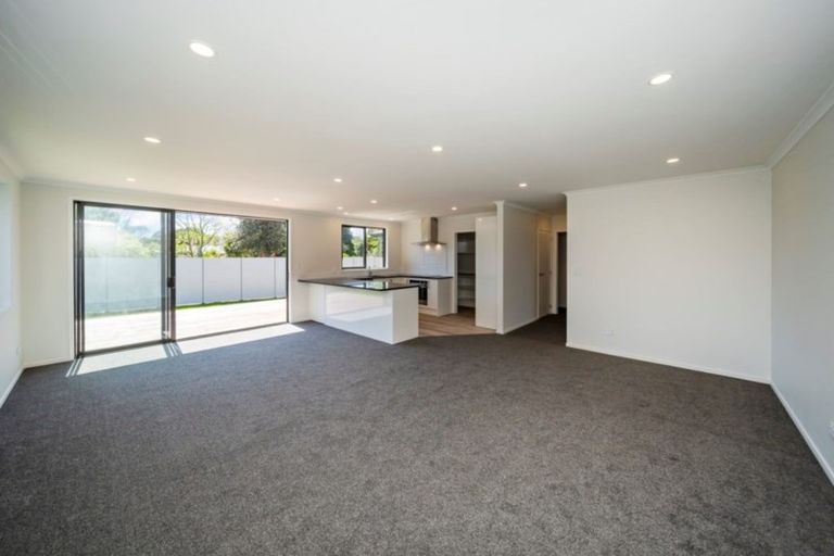 Photo of property in 12 Tangaroa Street, Waitara, 4320