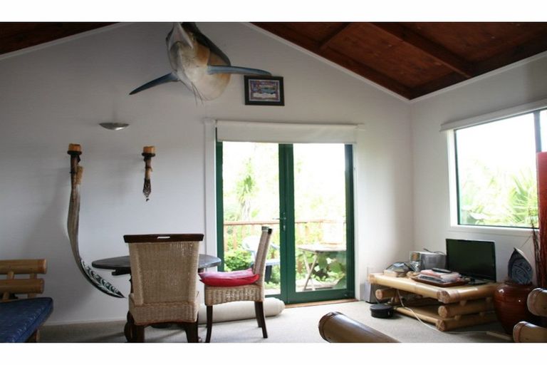 Photo of property in 2 Ashby Street, Russell, 0202