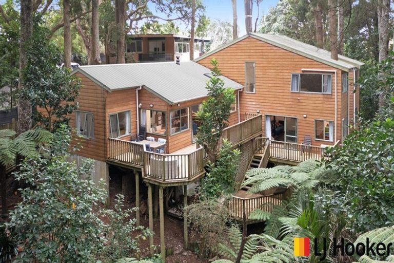 Photo of property in 42 Collie Street, Hillpark, Auckland, 2102