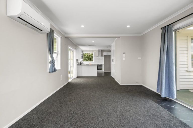 Photo of property in 9 Sacha Place, Glenview, Hamilton, 3206