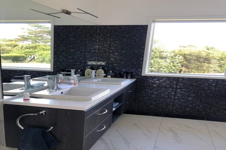 Photo of property in 255 Austin Road, Dairy Flat, Albany, 0794