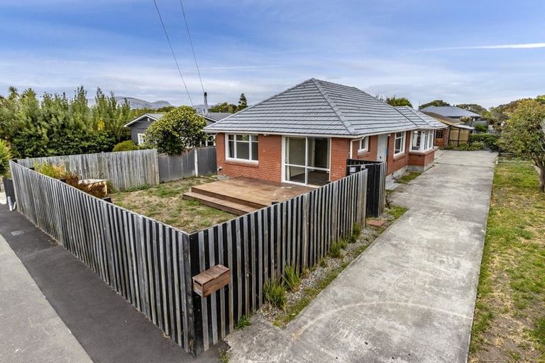 Photo of property in 1/218 Pine Avenue, South New Brighton, Christchurch, 8062
