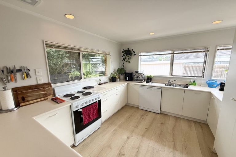 Photo of property in 3/89 Nile Road, Milford, Auckland, 0620