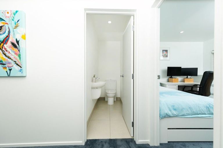 Photo of property in 9/49 Browns Road, Browns Bay, Auckland, 0630