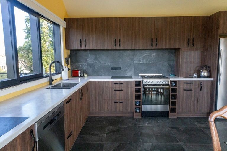 Photo of property in 724 Highgate, Maori Hill, Dunedin, 9010