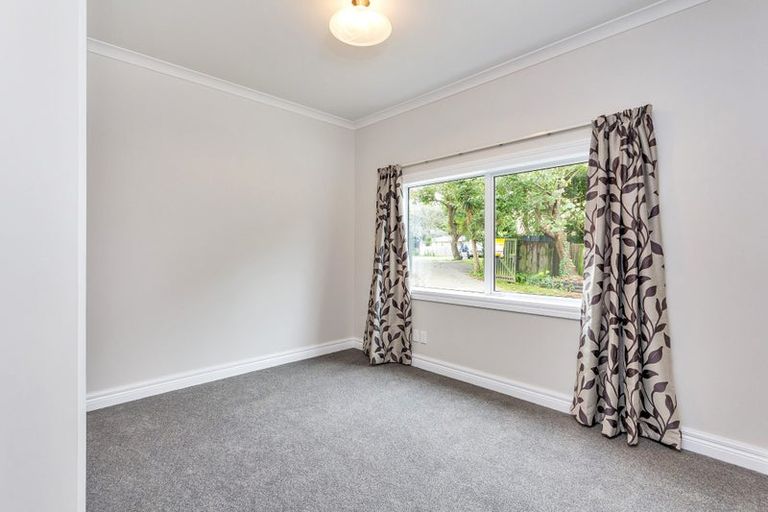 Photo of property in 13 Chibnall Place, Conifer Grove, Takanini, 2112