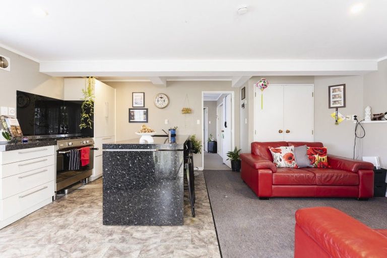 Photo of property in 25 Manchester Street, Bradford, Dunedin, 9011
