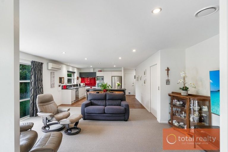 Photo of property in 2 Ambrosia Lane, Aidanfield, Christchurch, 8025