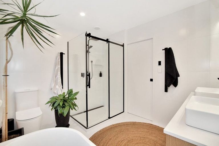 Photo of property in 215 Gloucester Road, Mount Maunganui, 3116