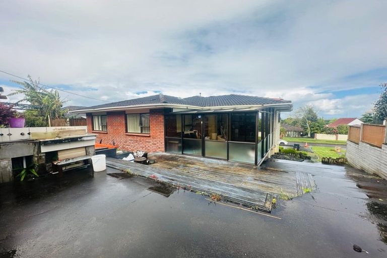 Photo of property in 3 Paulownia Place, Totara Heights, Auckland, 2105