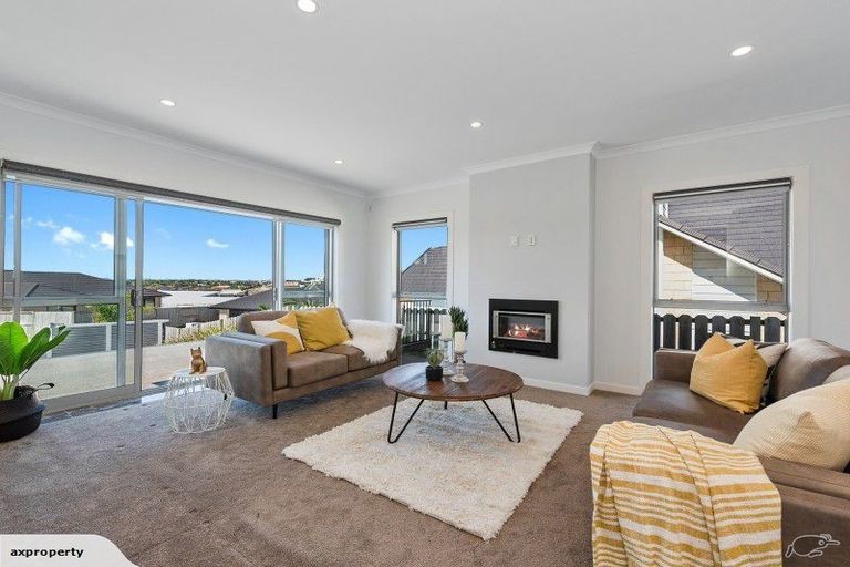 Photo of property in 11 Castleton Way, Flagstaff, Hamilton, 3210