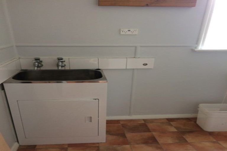 Photo of property in 27 Lorna Street, Lynmouth, New Plymouth, 4310