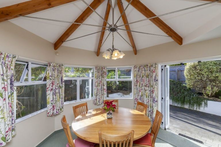 Photo of property in 6b Wharemauku Road, Raumati Beach, Paraparaumu, 5032