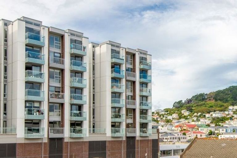 Photo of property in Republic Apartments, 5d/10 Lorne Street, Te Aro, Wellington, 6011