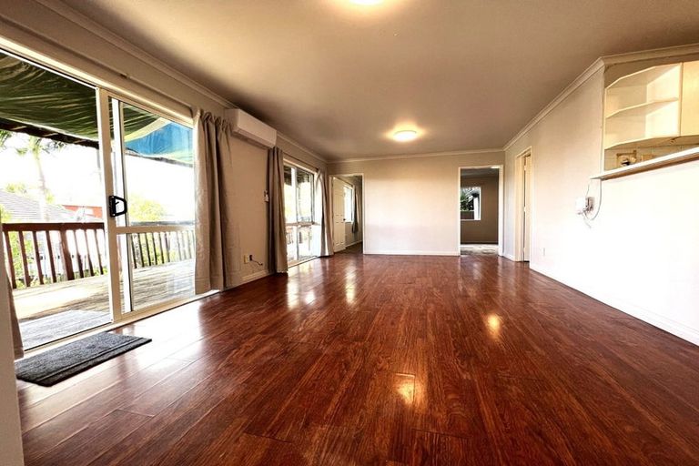 Photo of property in 7 Mcfetridge Place, Hillcrest, Auckland, 0627