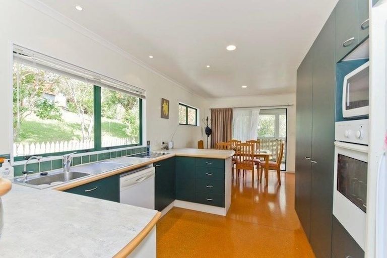 Photo of property in 18 Fidelis Avenue, Snells Beach, 0920