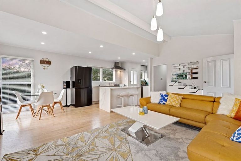 Photo of property in 36 Universal Drive, Henderson, Auckland, 0610