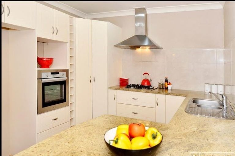 Photo of property in 79 Lake Road, Devonport, Auckland, 0622