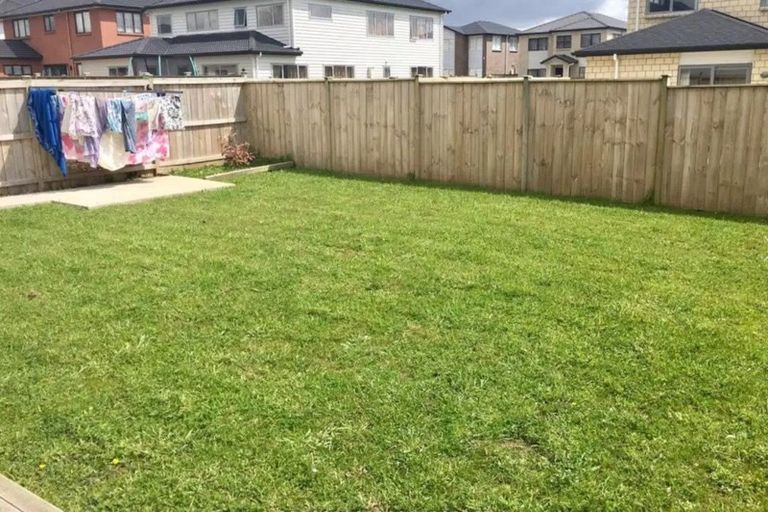 Photo of property in 21 Timmer Road, Flat Bush, Auckland, 2019