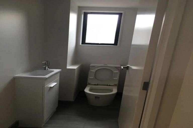 Photo of property in 5 Kanona Way, Albany Heights, Auckland, 0632