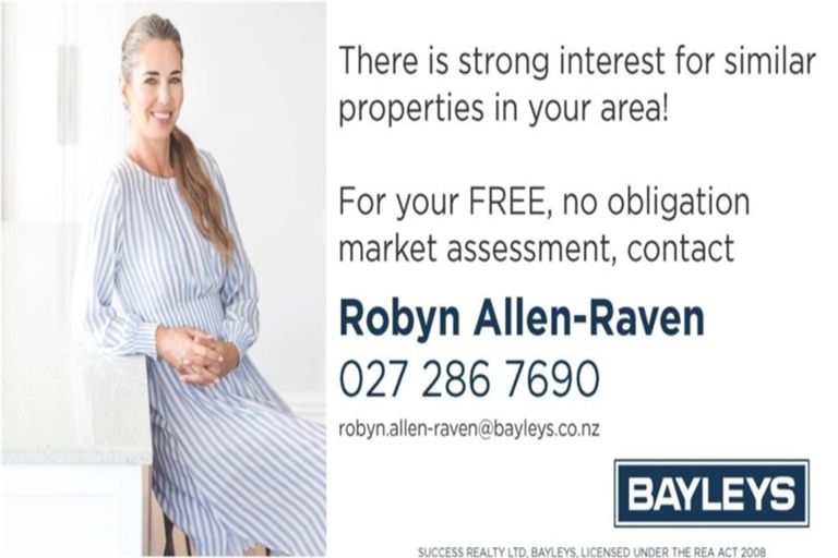 Photo of property in 7 Manurau Crescent, Merrilands, New Plymouth, 4312