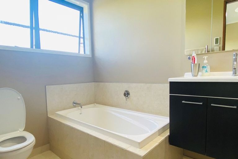 Photo of property in 64 Burbush Road, Burbush, Hamilton, 3288