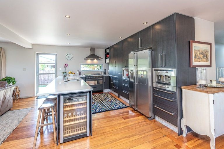 Photo of property in 27 Kent Road, Saint Johns Hill, Whanganui, 4501