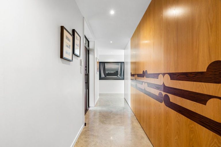 Photo of property in 10 Mer Place, Bay View, Napier, 4104