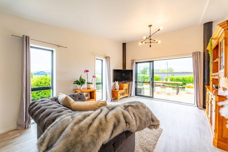 Photo of property in 8 Minnie Street, Waimate, 7980