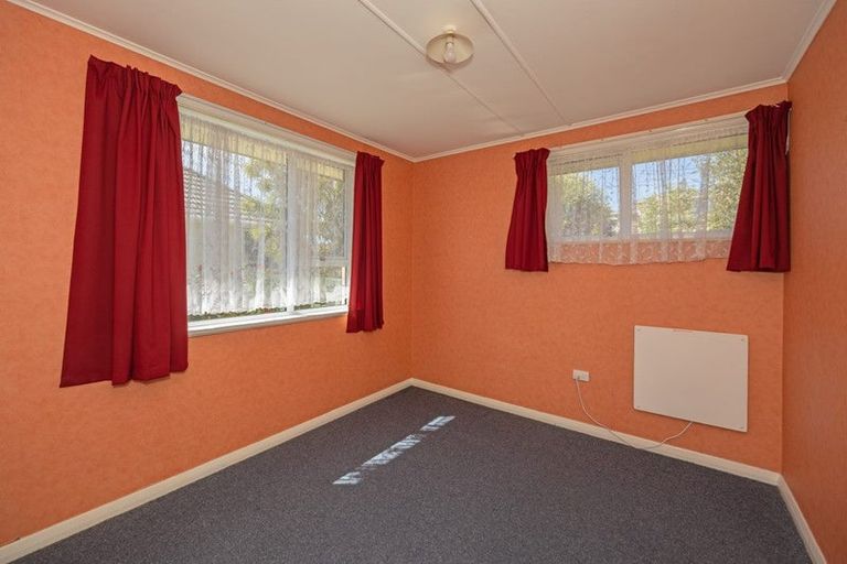 Photo of property in 1 Blyth Street, Holmes Hill, Oamaru, 9401