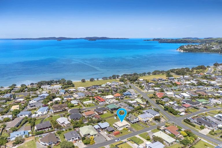 Photo of property in 8 Kotuku Place, Snells Beach, 0920