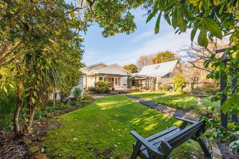 Photo of property in 20 Moerangi Street, West End, Palmerston North, 4410