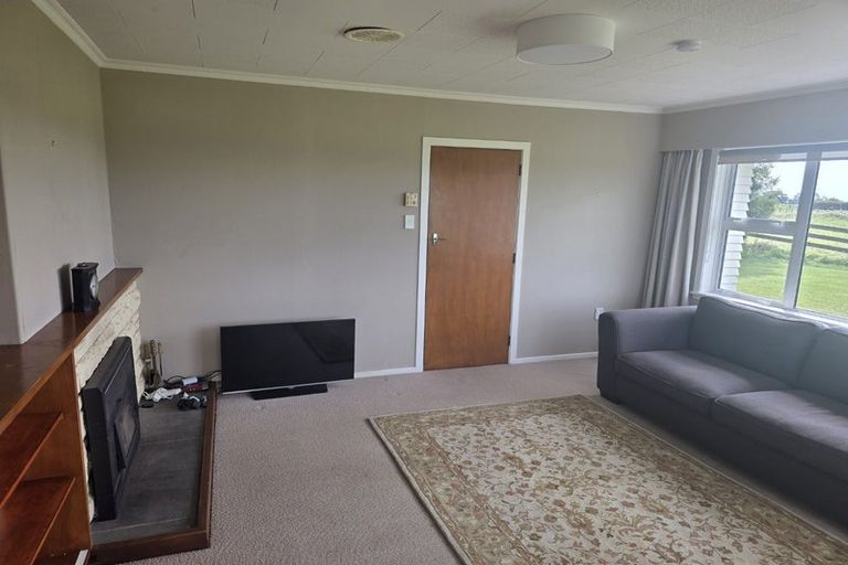 Photo of property in 86 Hill Road, Kaimiro, New Plymouth, 4371