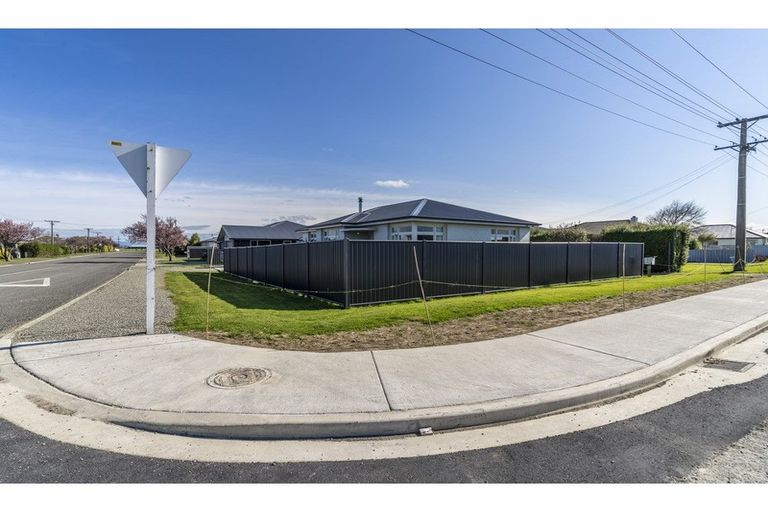 Photo of property in 126 Mackenzie Street, Winton, 9720